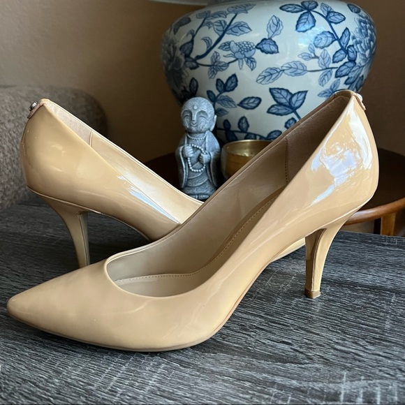 NIB! Michael Kors Flex Mid Pump in Nude Patent Sz US8.5 - Picture 4 of 12
